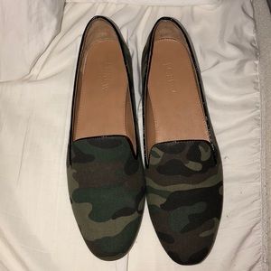 NEVER WORN J CREW CAMO FLATS